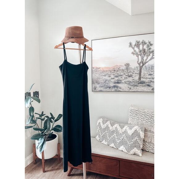 Y2K Victoria’s Secret curve hugging stretch ribbed bra top maxi dress - Picture 2 of 6